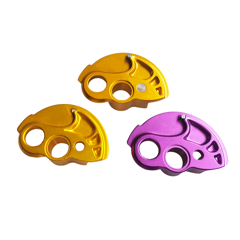 户外攀岩登山扣锻造加工